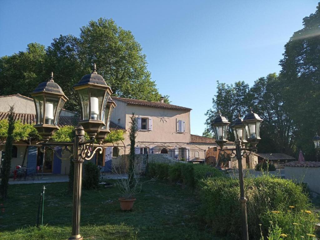Le Mas De La Jardine Velleron Zewnętrze zdjęcie